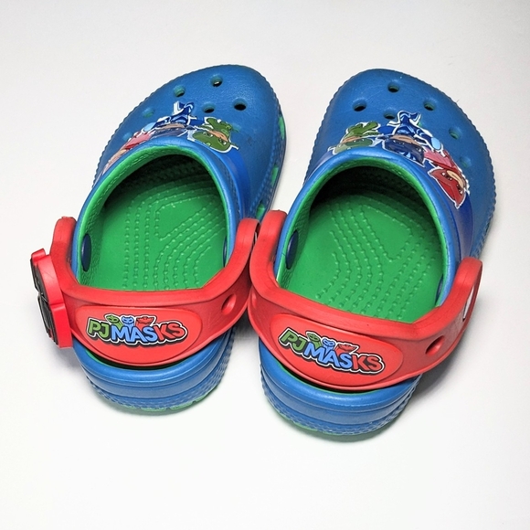 Kids PJ Mask Crocs - Picture 8 of 9